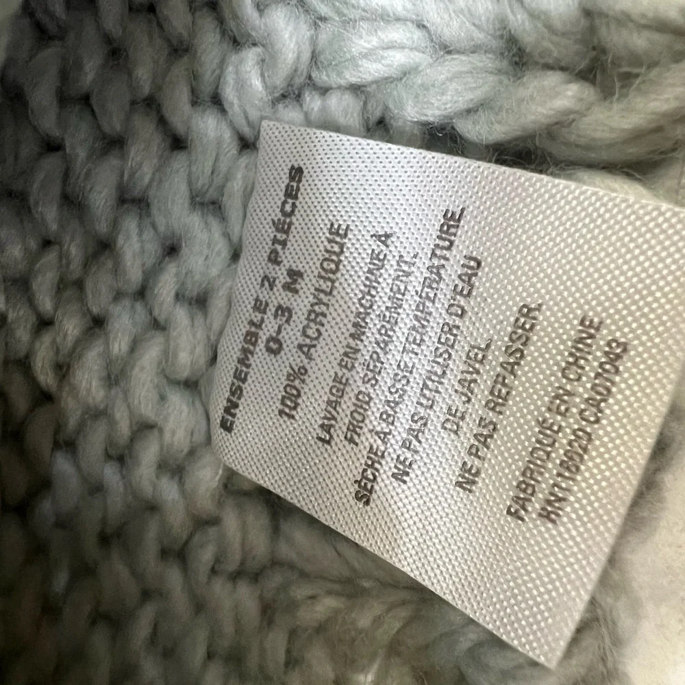 Luxe Chunky Knit Hat & Bloomer Set - Soft Gray with White Pom-Pom
